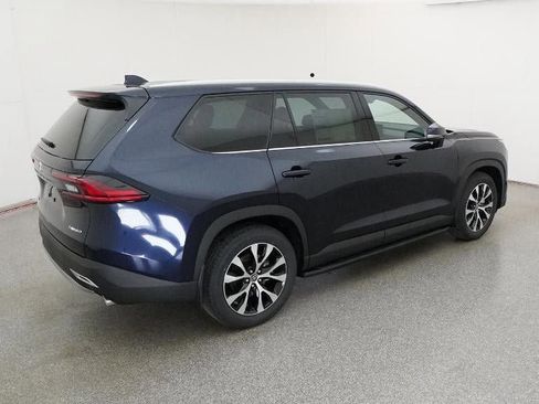 New 2026 Toyota Grand Highlander AWD Hybrid image 10