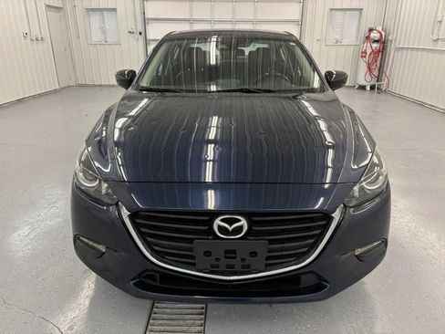 Used 2018 MAZDA MAZDA3 Touring image 12