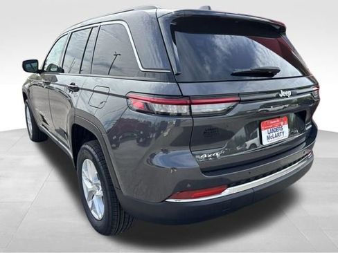 New 2026 Jeep Grand Cherokee Laredo X AWD/4WD image 4