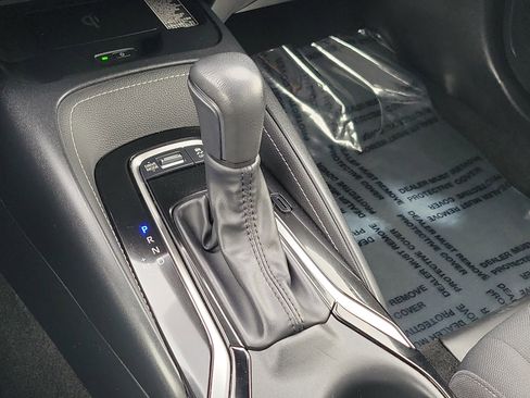 Certified 2024 Toyota Corolla SE image 31