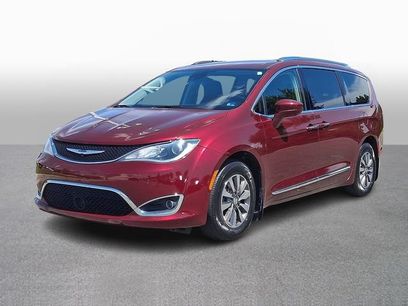 Used 2019 Chrysler Pacifica Touring-L Plus w/ Advanced Safetytec Group