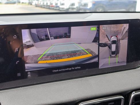 New 2026 Nissan Sentra SR w/ SR Premium Package FWD image 4
