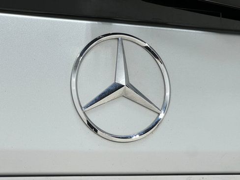 Used 2010 Mercedes-Benz GL 450 4MATIC image 39