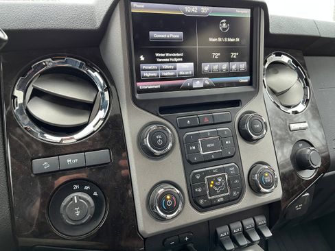 Used 2014 Ford F250 Platinum w/ FX4 Off-Road Package image 36