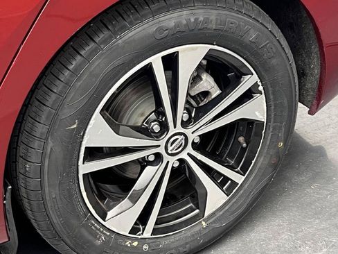 Used 2020 Nissan Sentra SV FWD image 35