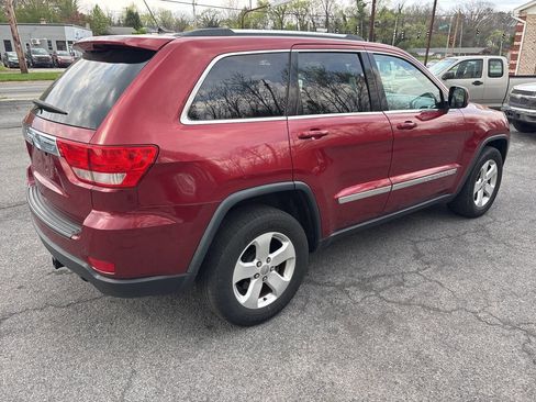 Used 2013 Jeep Grand Cherokee Laredo image 3