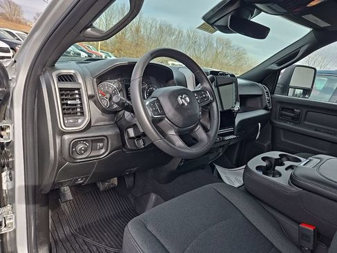 New 2026 RAM 2500 Tradesman AWD/4WD image 39