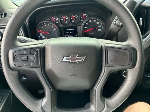 Used 2026 Chevrolet Silverado 1500 Custom Trail Boss w/ Dark Appearance Package AWD/4WD image 13