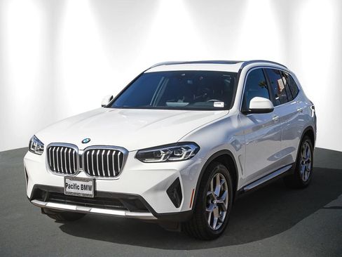 Certified 2023 BMW X3 sDrive30i w/ Premium Package RWD image 3