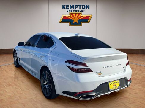 Used 2022 Genesis G70 3.3T image 1
