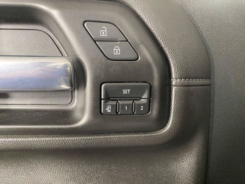 Used 2021 GMC Sierra 2500 Denali w/ Denali Ultimate Package AWD/4WD image 23