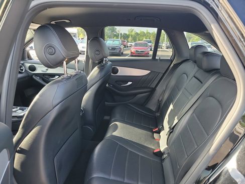 Used 2019 Mercedes-Benz GLC 300 image 26