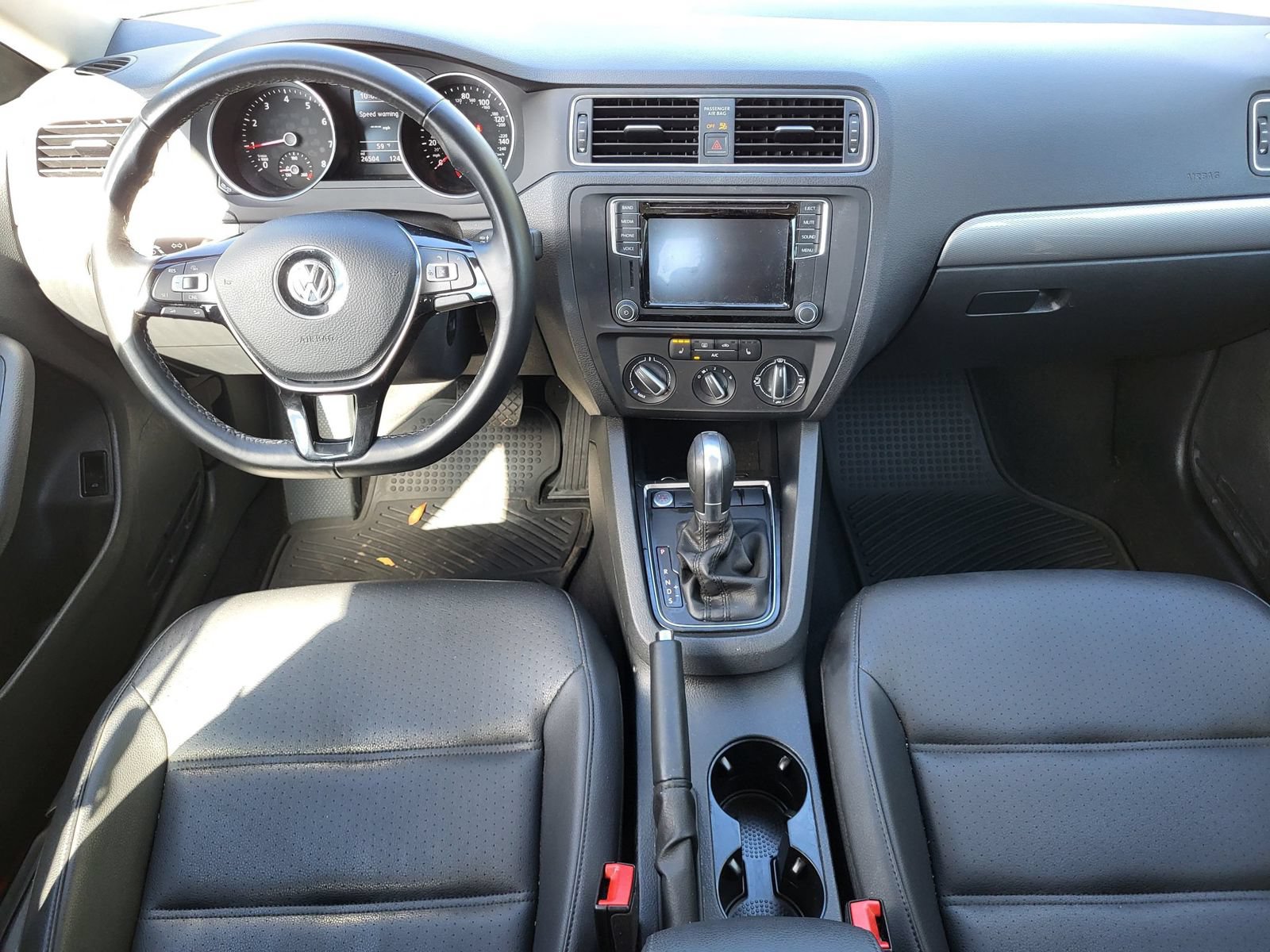 Used 2017 Volkswagen Jetta SE FWD image 27