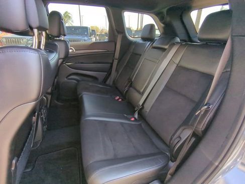 Used 2022 Jeep Grand Cherokee Laredo X image 16