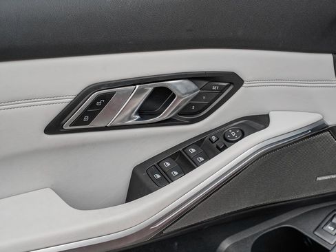 Used 2022 BMW M3 Competition w/ M Carbon Exterior Package image 11