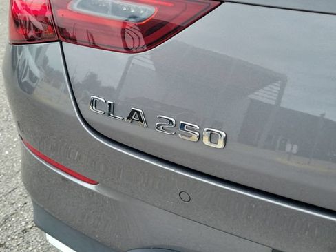 Used 2025 Mercedes-Benz CLA 250 image 8
