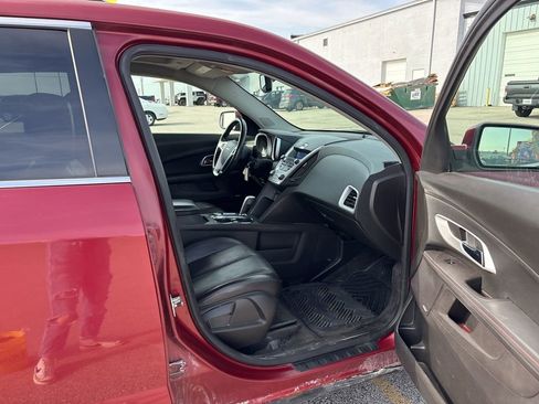 Used 2010 Chevrolet Equinox LT image 17