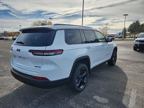 New 2025 Jeep Grand Cherokee L Limited w/ Black Appearance Package image 3
