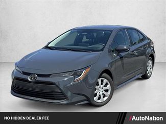 Used 2026 Toyota Corolla LE FWD video 1