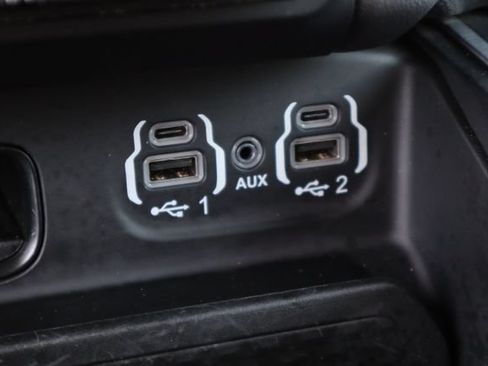 Used 2023 RAM 1500 Big Horn AWD/4WD image 30