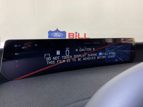 New 2025 Ford Expedition Active image 27