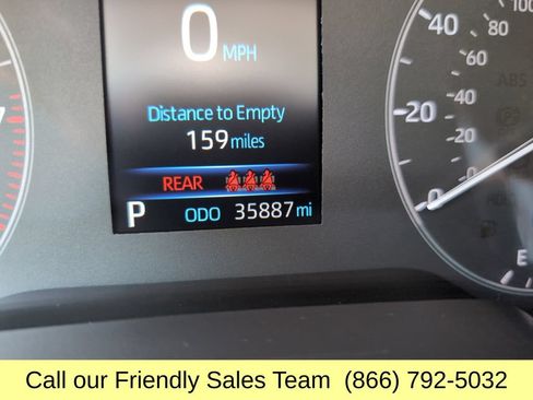 Used 2023 Toyota Corolla LE FWD image 18