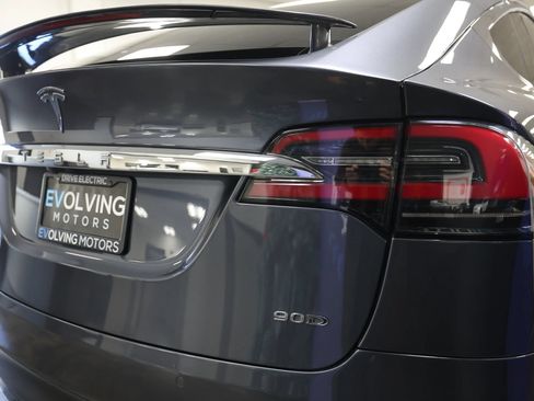 Used 2016 Tesla Model X 90D AWD/4WD image 16