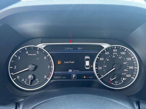 Used 2024 Nissan Sentra SV FWD image 23