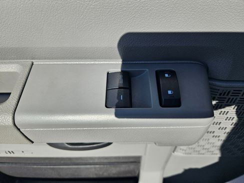 Used 2013 Ford E-350 and Econoline 350 Extended Super Duty w/ PWR Group image 13