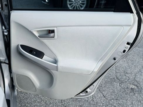 Used 2013 Toyota Prius Two FWD image 14