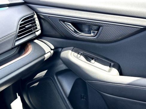 Used 2022 Subaru Outback Premium image 21