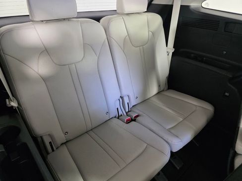 Used 2023 Kia Sorento SX Prestige image 29