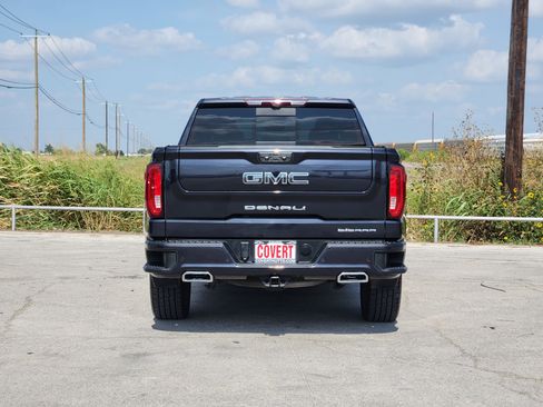 Used 2023 GMC Sierra 1500 Denali Ultimate AWD/4WD image 6