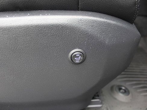 Used 2024 Toyota Tundra SR5 image 25