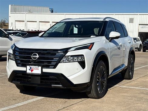 New 2026 Nissan Rogue Platinum w/ Tech Package image 4