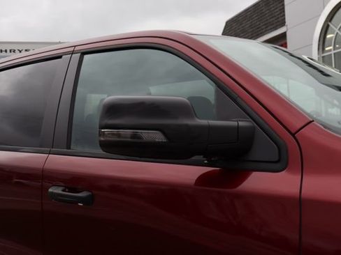 Used 2023 RAM 1500 Big Horn AWD/4WD image 2