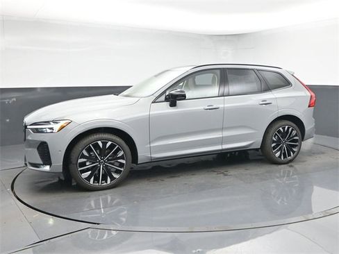 New 2026 Volvo XC60 B5 Ultra w/ Protection Package Premier image 4