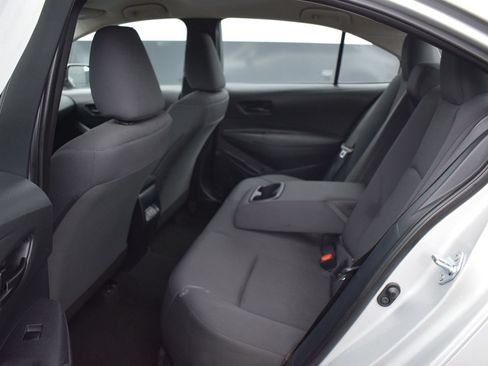 Used 2024 Toyota Corolla LE FWD image 12
