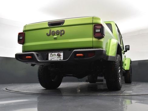 New 2026 Jeep Gladiator Mojave w/ Safety Group AWD/4WD image 23