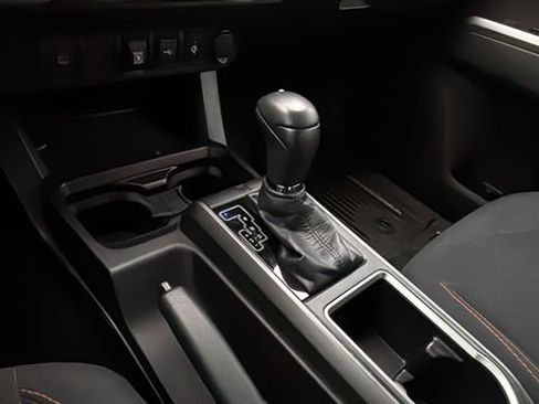 Used 2020 Toyota Tacoma TRD Sport w/ XP Trail w/ Drop Step Package image 13