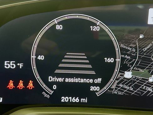 Used 2022 Porsche Taycan 4S image 10