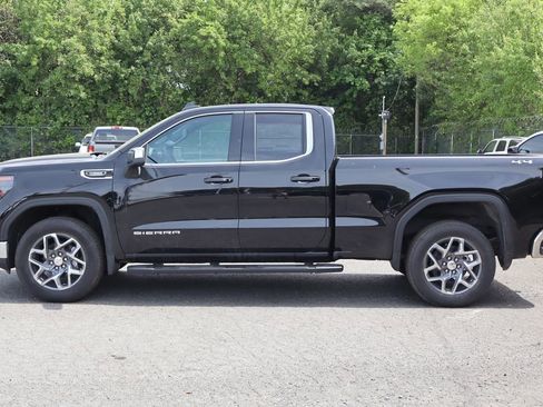 New 2026 GMC Sierra 1500 SLE w/ Preferred Package AWD/4WD image 5