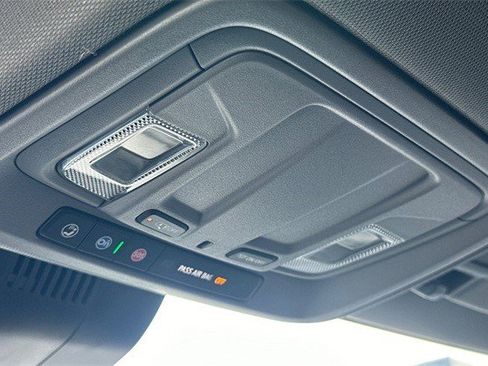 Certified 2022 Chevrolet Silverado 1500 Custom image 28