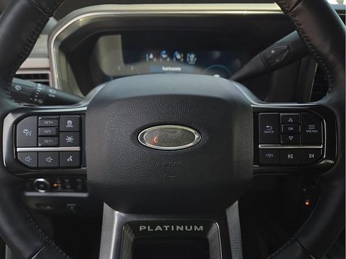Used 2025 Ford F250 Platinum w/ FX4 Off-Road Package AWD/4WD image 25