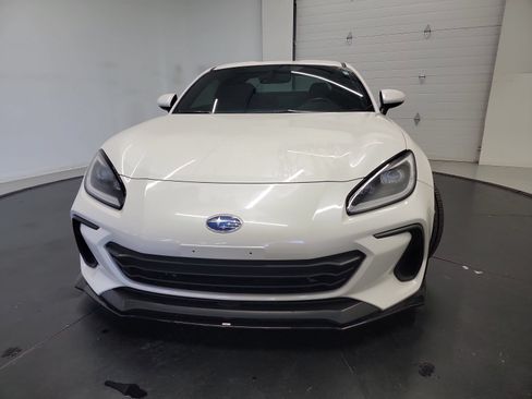 Used 2023 Subaru BRZ Limited RWD image 2