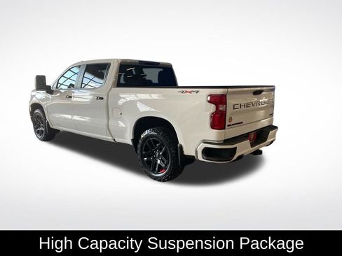 Used 2024 Chevrolet Silverado 1500 RST w/ Redline Edition AWD/4WD image 5