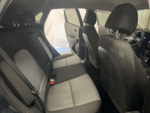 Used 2020 Hyundai Kona SE AWD/4WD image 27