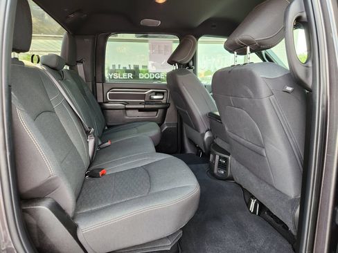 Used 2026 RAM 2500 Big Horn AWD/4WD image 12