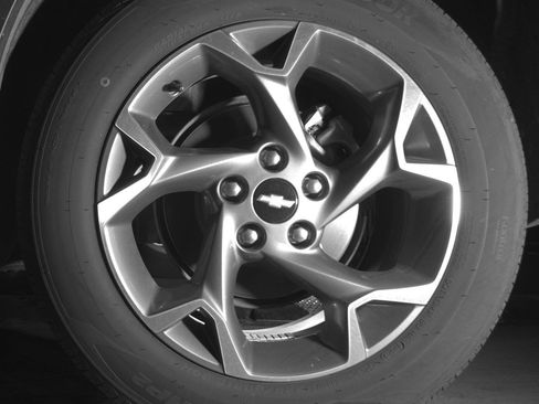 Used 2025 Chevrolet Trax LT w/ LT Convenience Package image 14