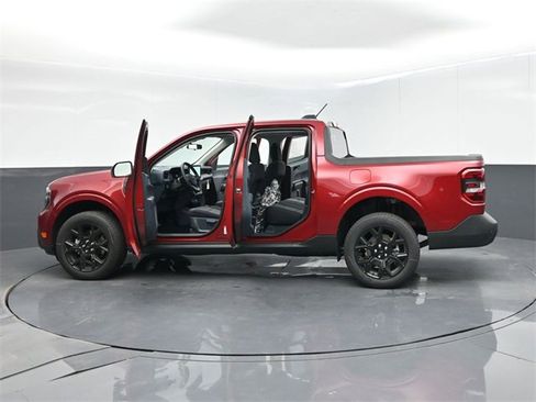 New 2025 Ford Maverick XLT w/ Black Appearance Package image 60
